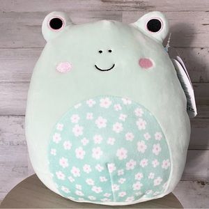 Squishmallow Fritz the Frog Floral Belly 8 inch NWT